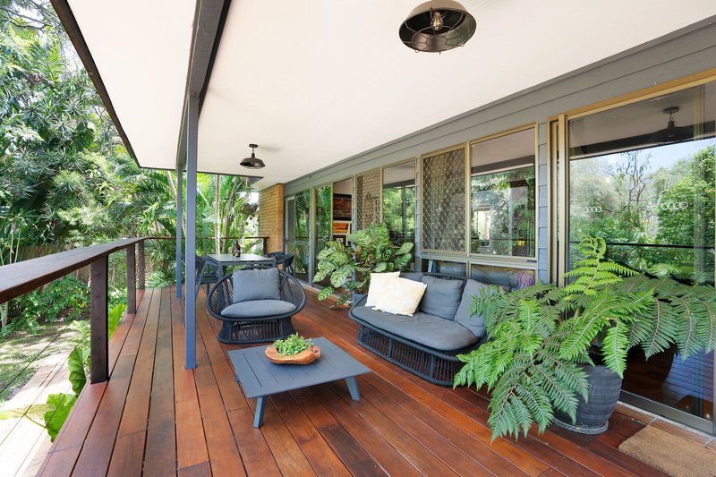 Photo - 123 Cooyar Street, Noosa Heads QLD 4567 - Image 3