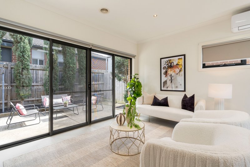 Photo - 1/23 Edith Street, Epping VIC 3076 - Image 9