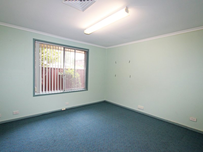 Photo - 123 Evan Street, South Penrith NSW 2750 - Image 4