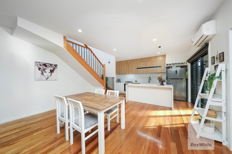 Photo - 1/23 Eyre Street, Westmeadows VIC 3049 - Image 4