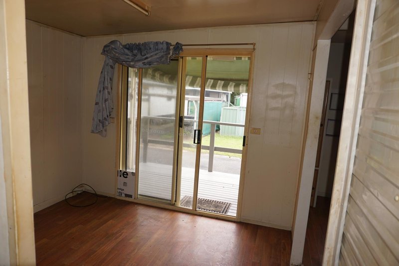 Photo - 123 Fifth Avenue, Sunset Caravan Park, Woolgoolga NSW 2456 - Image 4