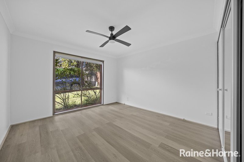 Photo - 12/3 First Avenue, Macquarie Fields NSW 2564 - Image 5
