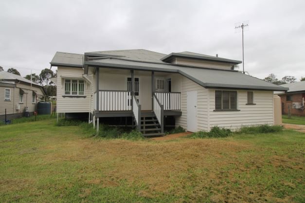 Photo - 123 Haly Street, Wondai QLD 4606 - Image 12