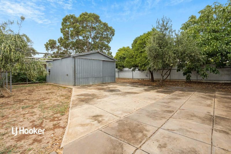 Photo - 123 Harvey Road, Elizabeth Grove SA 5112 - Image 17