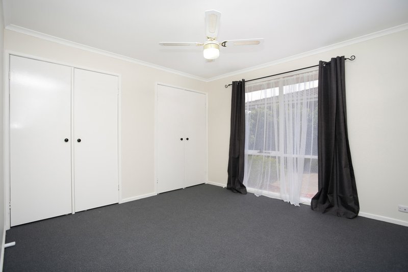 Photo - 1/23 Hume Avenue, Melton South VIC 3338 - Image 6