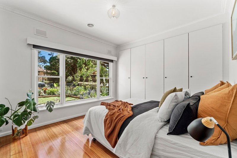 Photo - 1/23 Kett Street, Nunawading VIC 3131 - Image 7