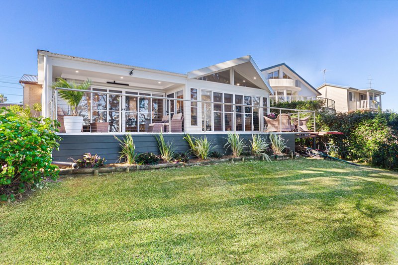 Photo - 123 Kullaroo Road, Summerland Point NSW 2259 - Image 4