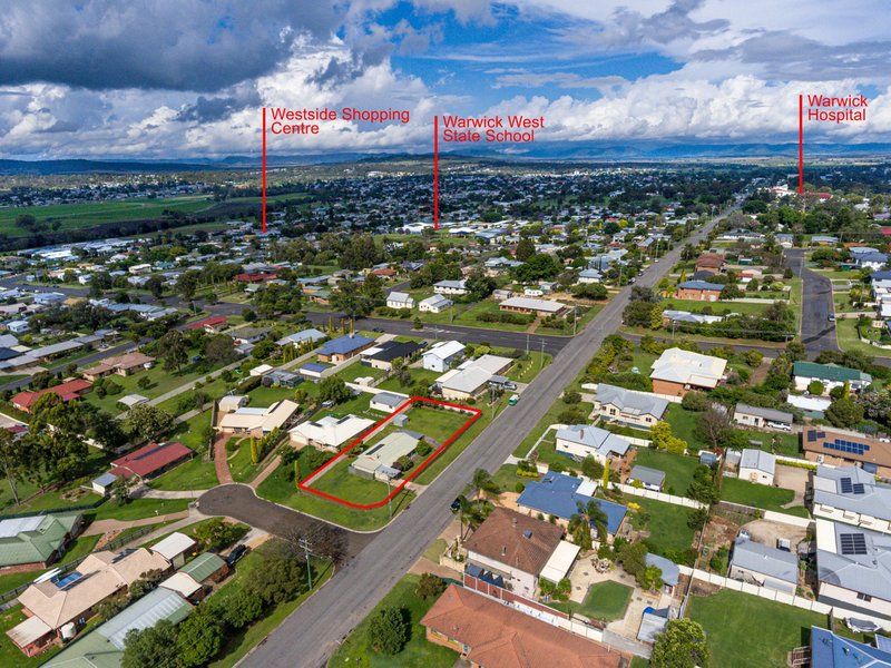 123 Locke Street, Warwick QLD 4370