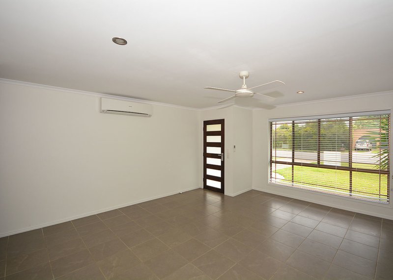 Photo - 123 Long Street, Point Vernon QLD 4655 - Image 4