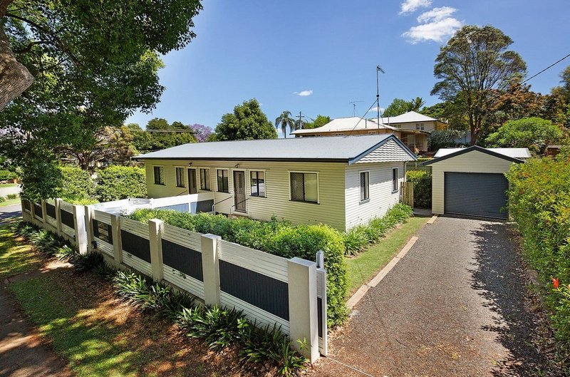 Photo - 1/23 Margaret Street, East Toowoomba QLD 4350 - Image 1