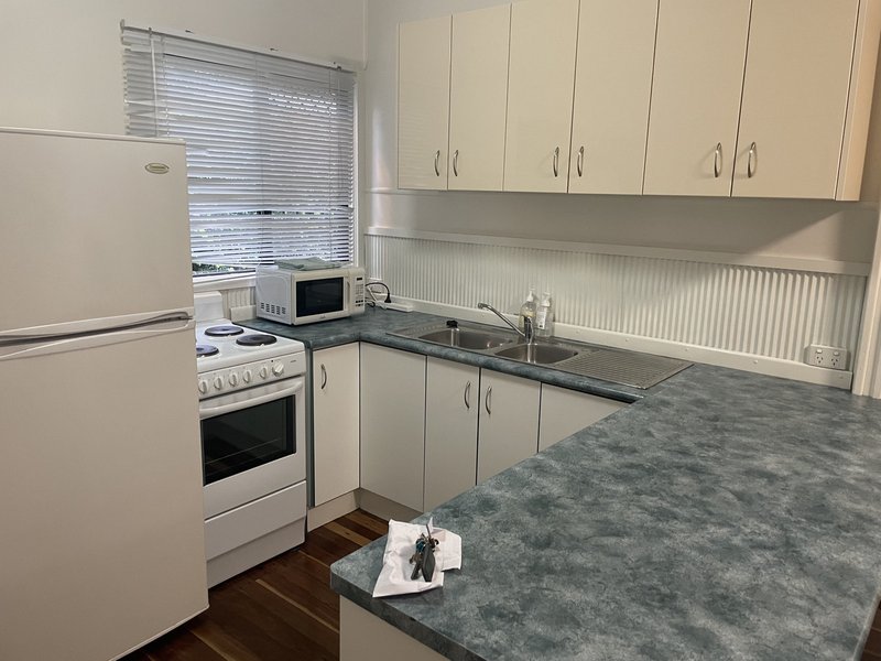 Photo - 1/23 Margaret Street, East Toowoomba QLD 4350 - Image 3