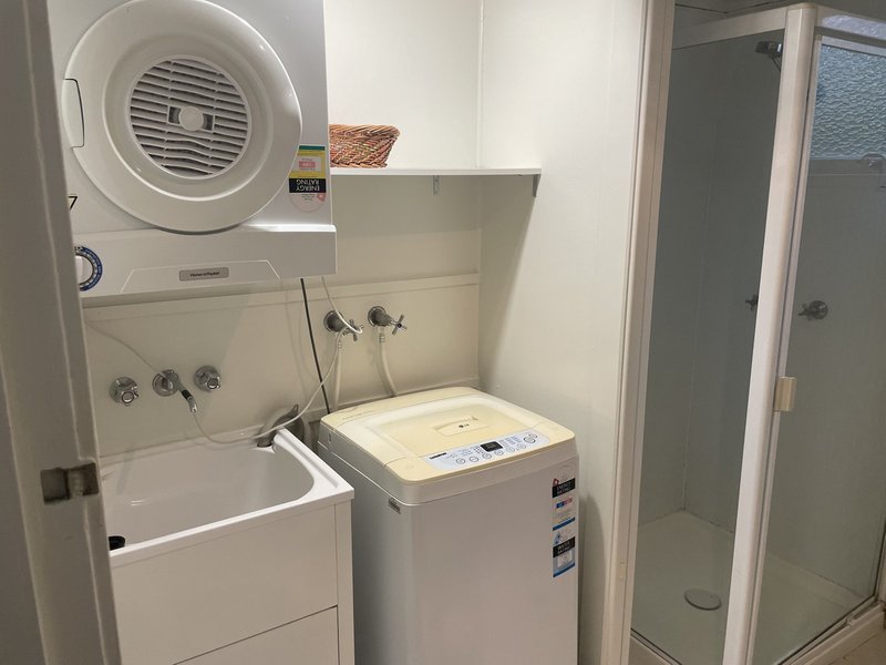 Photo - 1/23 Margaret Street, East Toowoomba QLD 4350 - Image 9