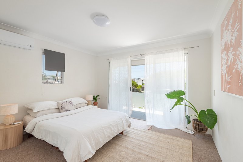 Photo - 1/23 Margit Crescent, Sunrise Beach QLD 4567 - Image 10