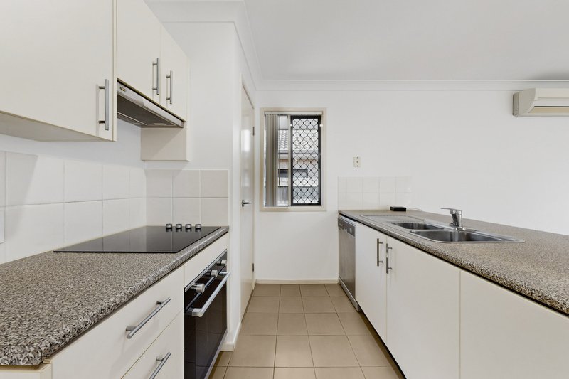 Photo - 123 Mcginn Road, Ferny Grove QLD 4055 - Image 4