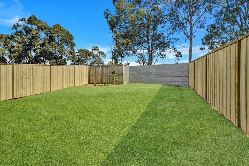 Photo - 1/23 Mcglinchey Crescent, Thornton NSW 2322 - Image 2