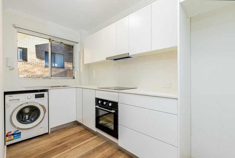 Photo - 1/23 O'Connell Street, North Parramatta NSW 2151 - Image 4