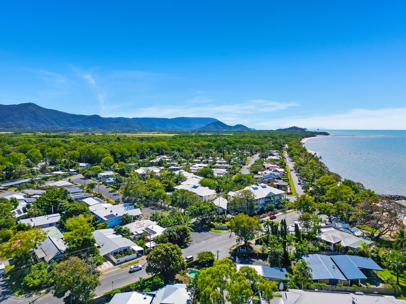 Photo - 123 Oleander Street, Holloways Beach QLD 4878 - Image 25