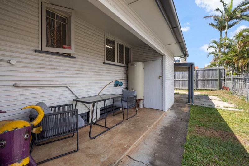 Photo - 123 Prince Edward Parade, Scarborough QLD 4020 - Image 13