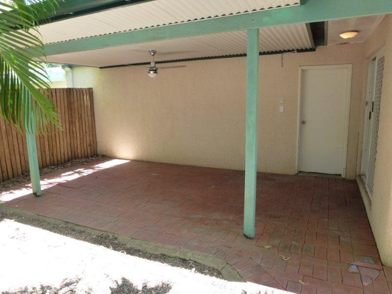 Photo - 1/23 Rabaul Street, Trinity Beach QLD 4879 - Image 8