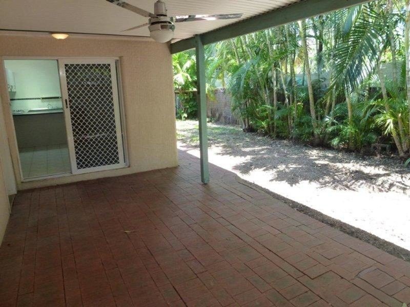 Photo - 1/23 Rabaul Street, Trinity Beach QLD 4879 - Image 3