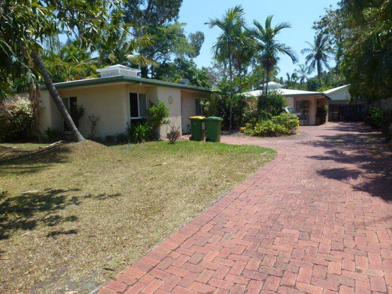 Photo - 1/23 Rabaul Street, Trinity Beach QLD 4879 - Image 13