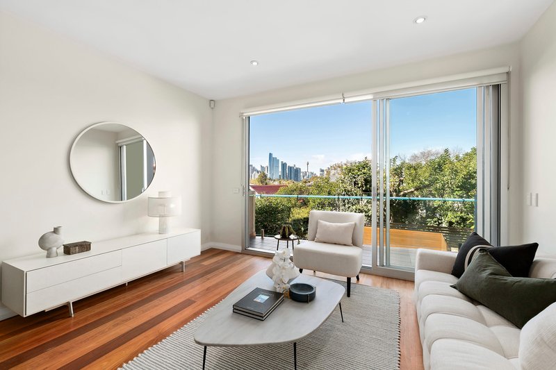 Photo - 123 Rowntree Street, Birchgrove NSW 2041 - Image 6