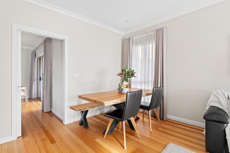 Photo - 1/23 Ruthven Street, Rosanna VIC 3084 - Image 3