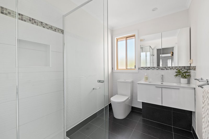 Photo - 1/23 Ruthven Street, Rosanna VIC 3084 - Image 10