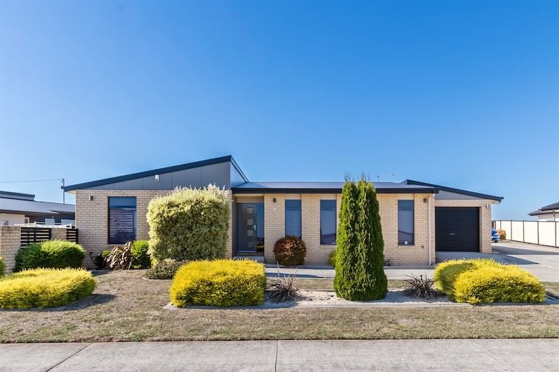 1/23 Skyline Drive, East Devonport TAS 7310