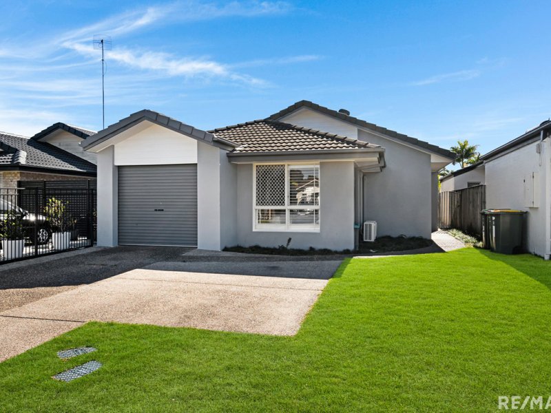 Photo - 1/23 Thornleigh Crescent, Varsity Lakes QLD 4227 - Image 3