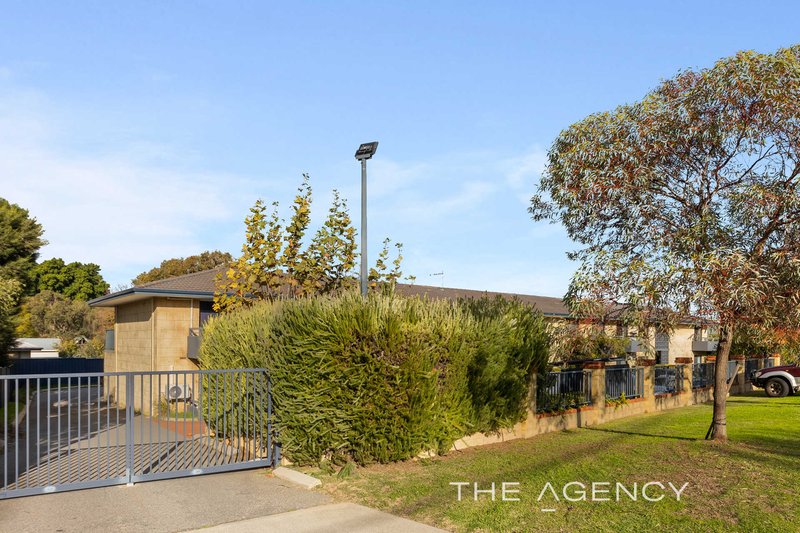 Photo - 12/30 Lorraine Place, Hamilton Hill WA 6163 - Image 21