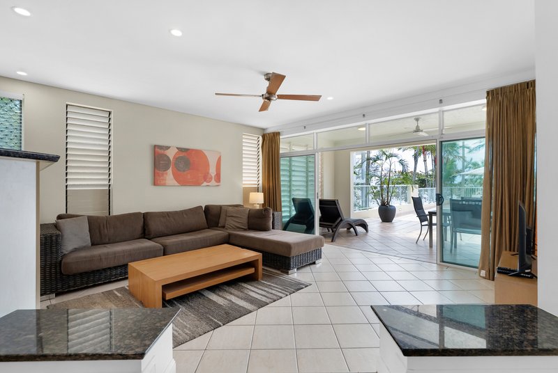 Photo - 12/31-35 Vasey Esplanade, Trinity Beach QLD 4879 - Image 14