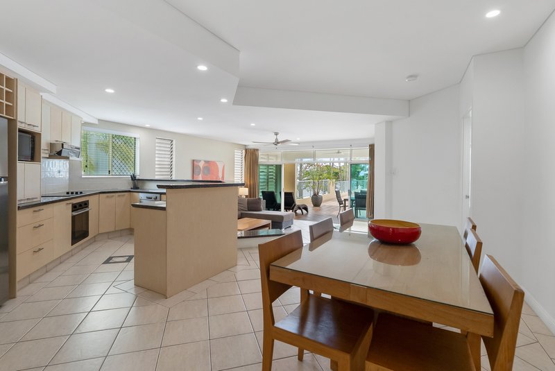Photo - 12/31-35 Vasey Esplanade, Trinity Beach QLD 4879 - Image 17