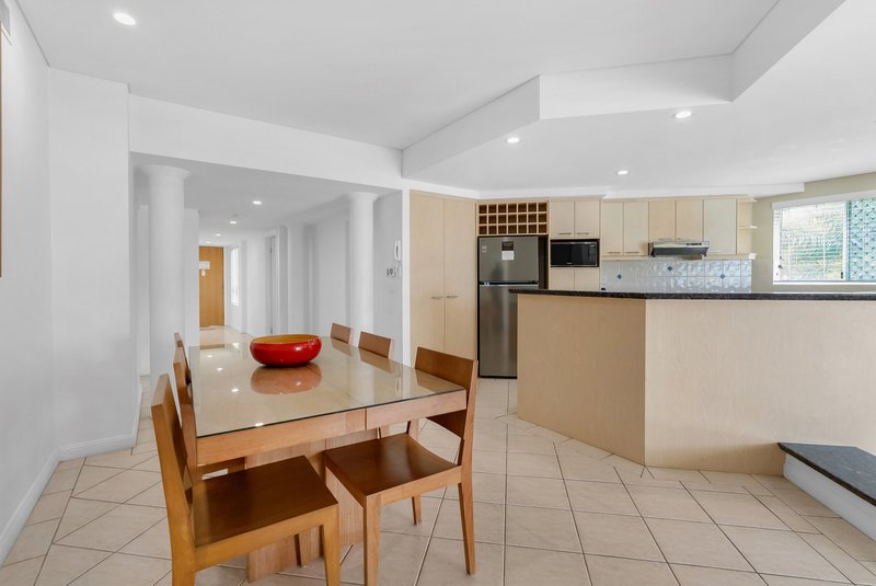 Photo - 12/31-35 Vasey Esplanade, Trinity Beach QLD 4879 - Image 18