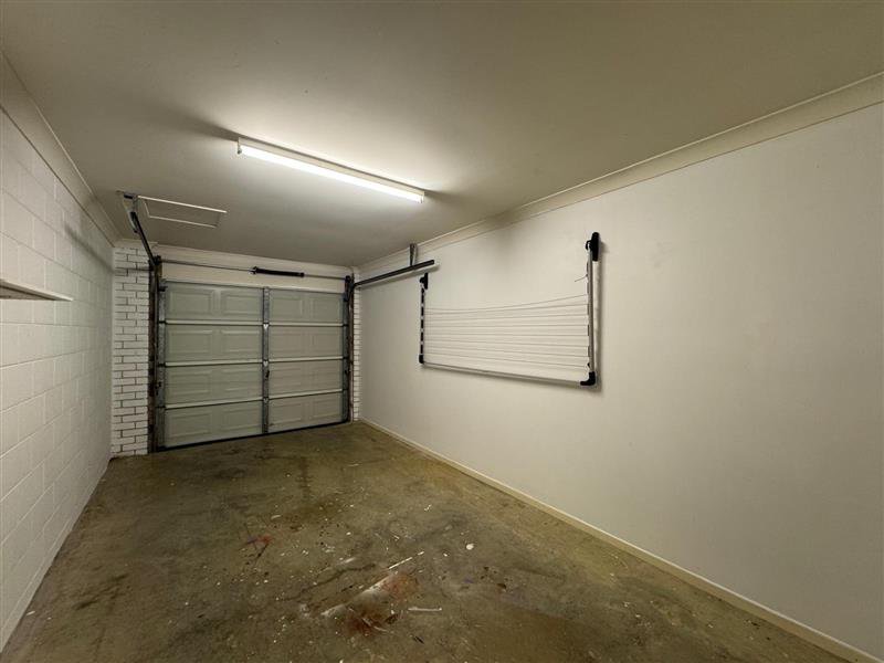 Photo - 12/31 Leviathan Drive, Mudgeeraba QLD 4213 - Image 13