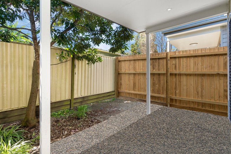 Photo - 1,2,3/11 Macbeth Street, Kingston QLD 4114 - Image 12