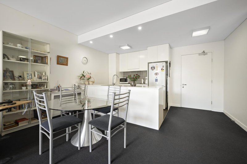 Photo - 123/116 Easty Street, Phillip ACT 2606 - Image 5