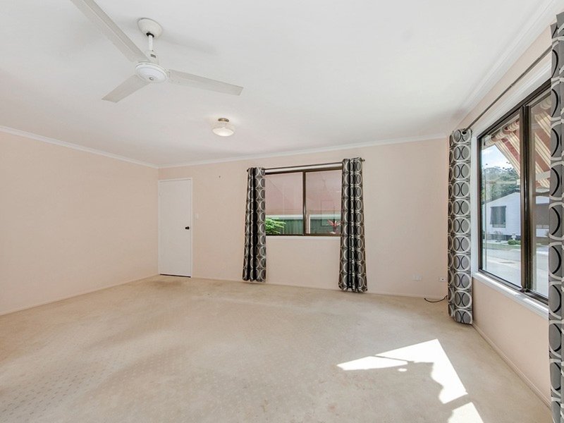 Photo - 123/3 Township Drive, Burleigh Heads QLD 4220 - Image 4