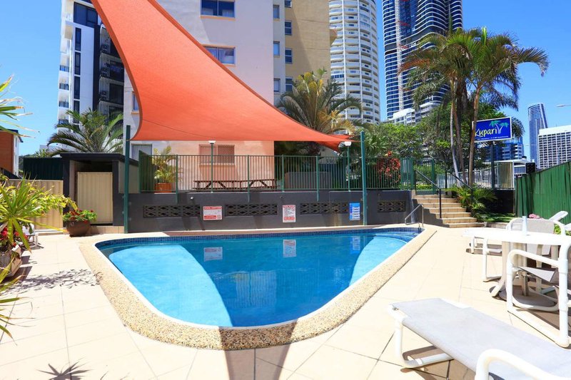 Photo - 12/3303 Surfers Paradise Boulevard, Surfers Paradise QLD 4217 - Image 9