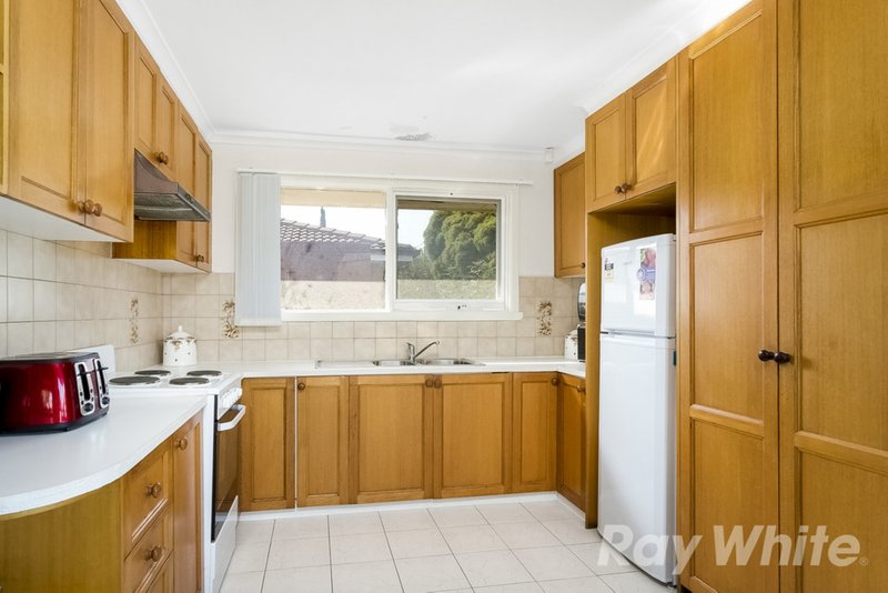 Photo - 1/235 Gladstone Road, Dandenong North VIC 3175 - Image 5