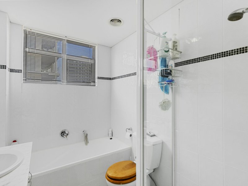 Photo - 12/37-39 Ocean Parade, The Entrance NSW 2261 - Image 7