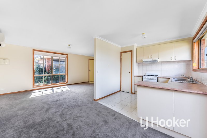 Photo - 12/37 King Street, Pakenham VIC 3810 - Image 5