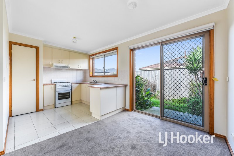 Photo - 12/37 King Street, Pakenham VIC 3810 - Image 6