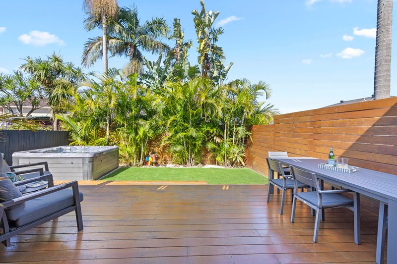 Photo - 1/237 Warringah Road, Beacon Hill NSW 2100 - Image 1