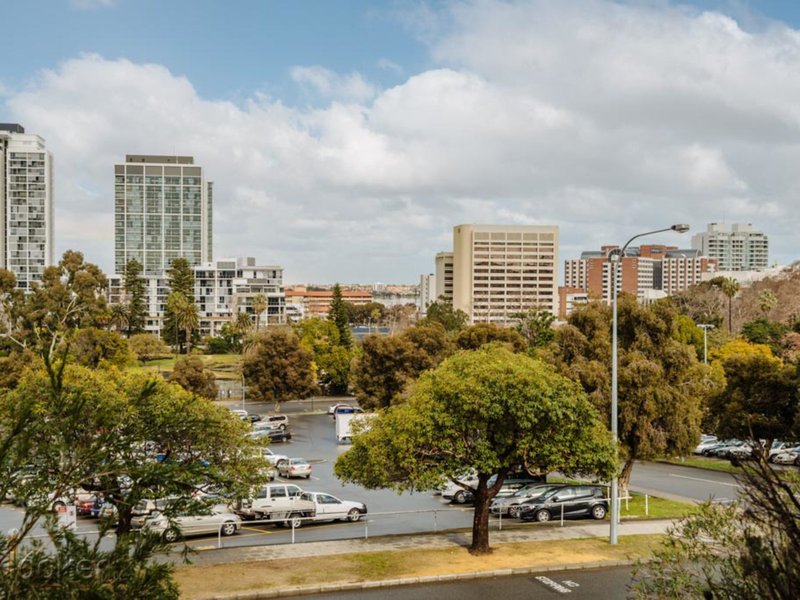 Photo - 12/38-42 Waterloo Crescent, East Perth WA 6004 - Image 13