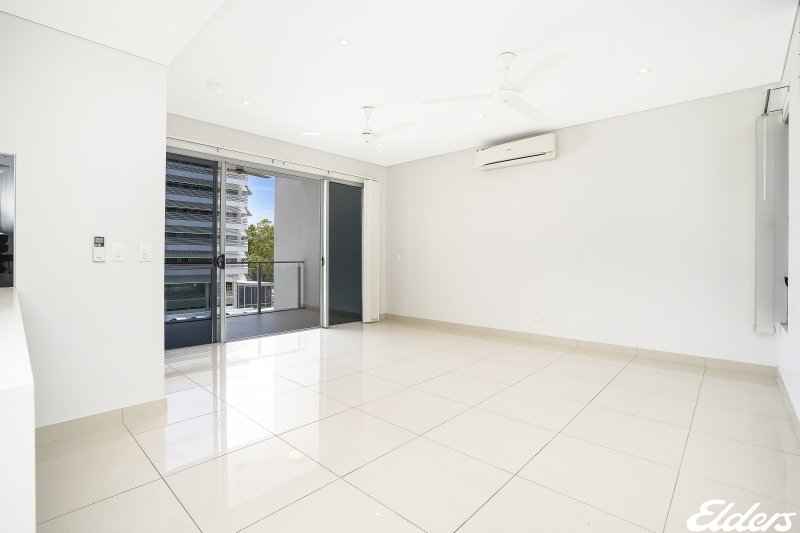 Photo - 12/39 Cavenagh Street, Darwin City NT 0800 - Image 4