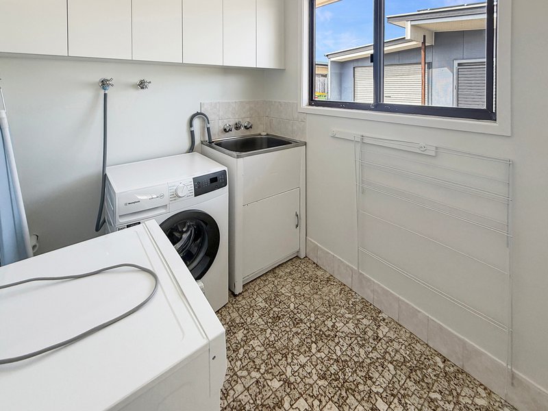 Photo - 123A Coronation Avenue, Golden Beach QLD 4551 - Image 8