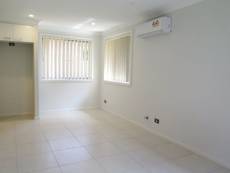 Photo - 1/23A Franklin Road, Cherrybrook NSW 2126 - Image 2