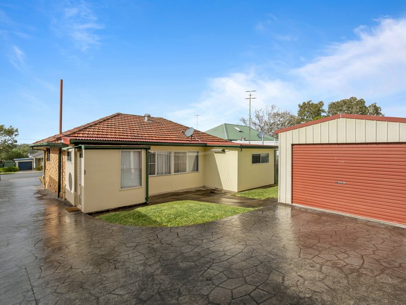 Photo - 123A Hume Boulevard, Killarney Vale NSW 2261 - Image 8