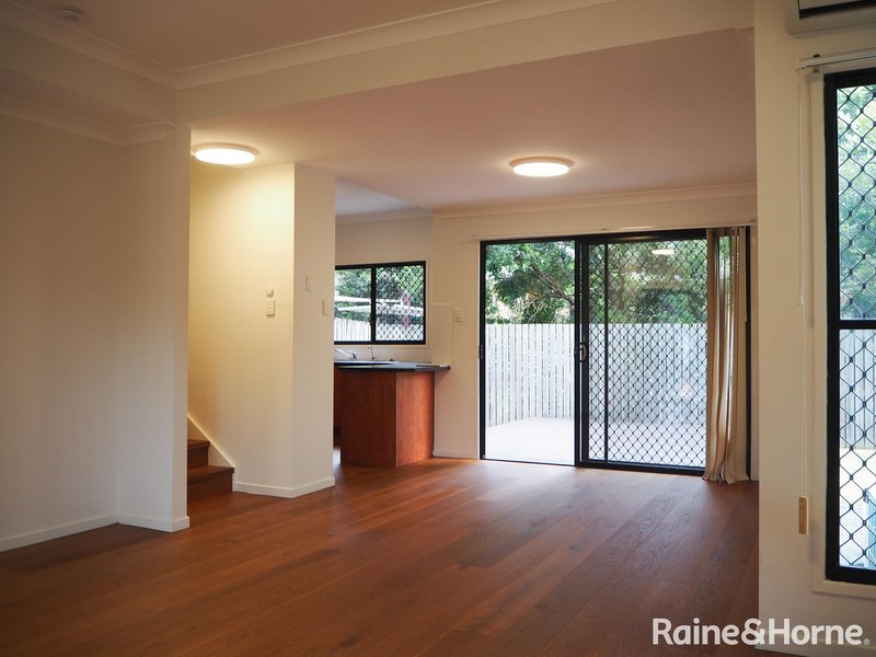 Photo - 1/23a Ronmack Street, Chermside QLD 4032 - Image 5